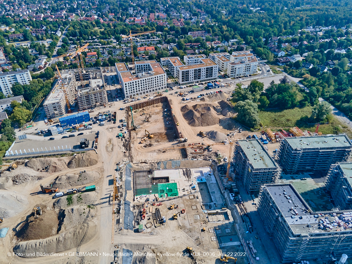 22.07.2022 - Baustelle Alexisqaurtier und Pandion Verde in Neuperlach